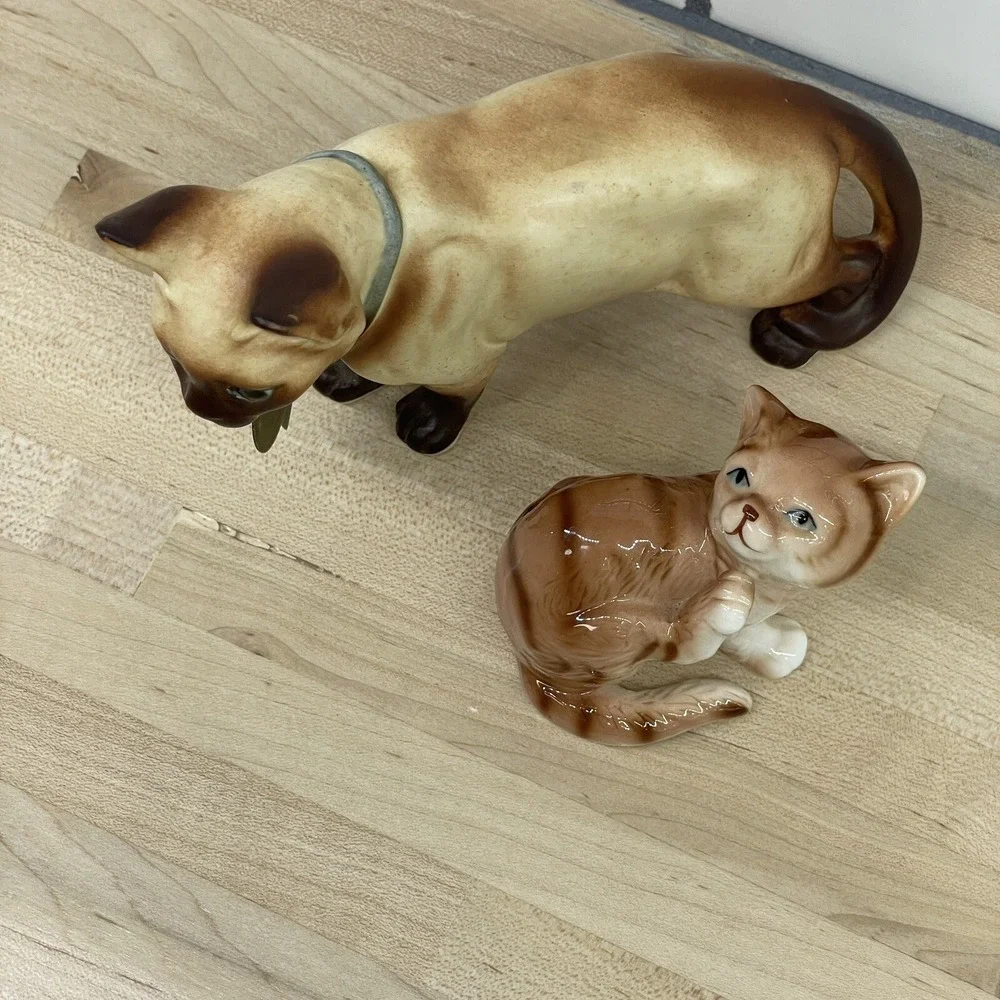 Vintage Cat Lot Of 2 MCM Porcelain Siamese Cat 
